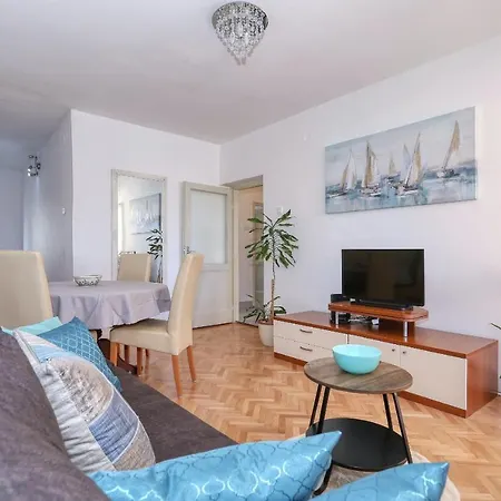 Rita Sea View Апартаменти Задар