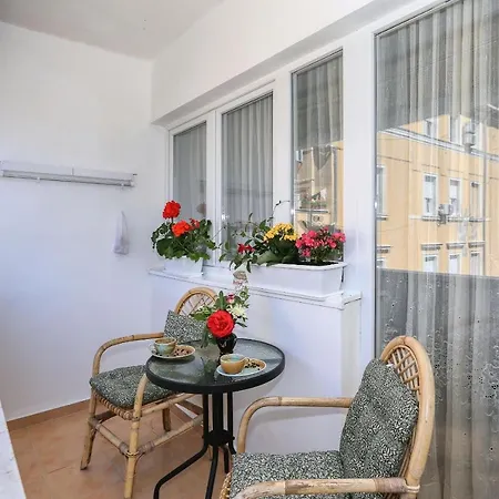 Rita Sea View Апартаменти Задар