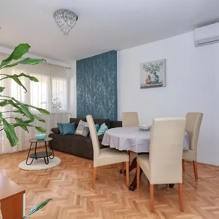 Appartement Rita Sea View